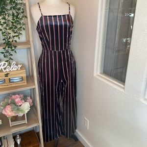 🆕Sadie & Sage striped velvet jumpsuit